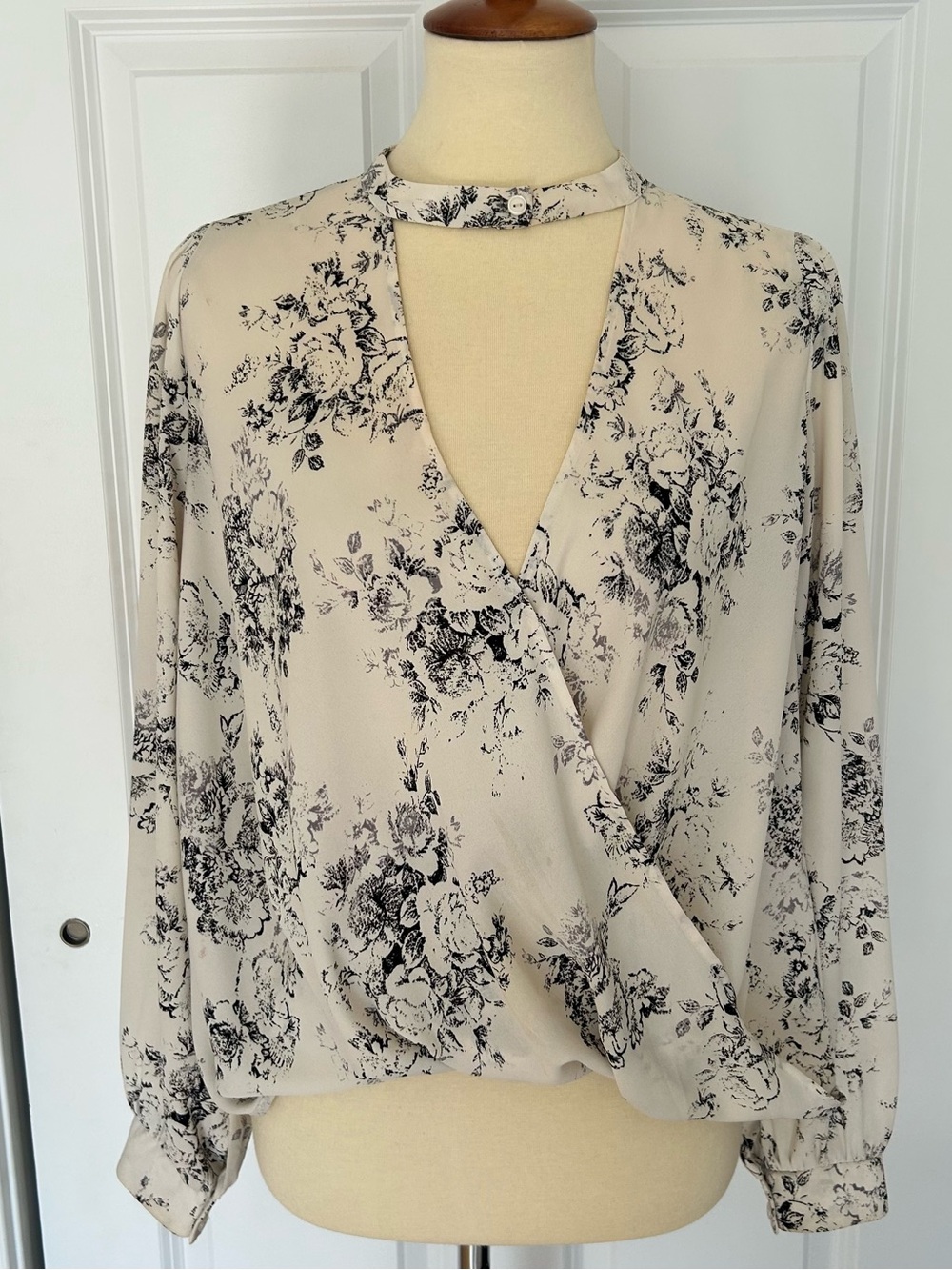 LUSH Floral Print Choker Faux Wrap Blouse, Cream/Black